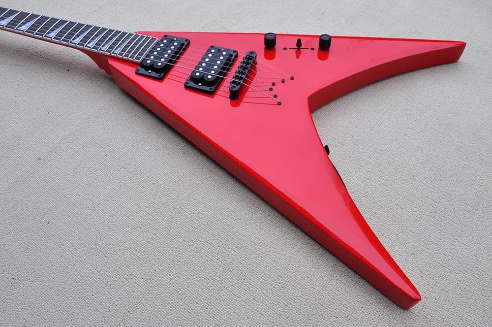 Электрогитара для начинающих